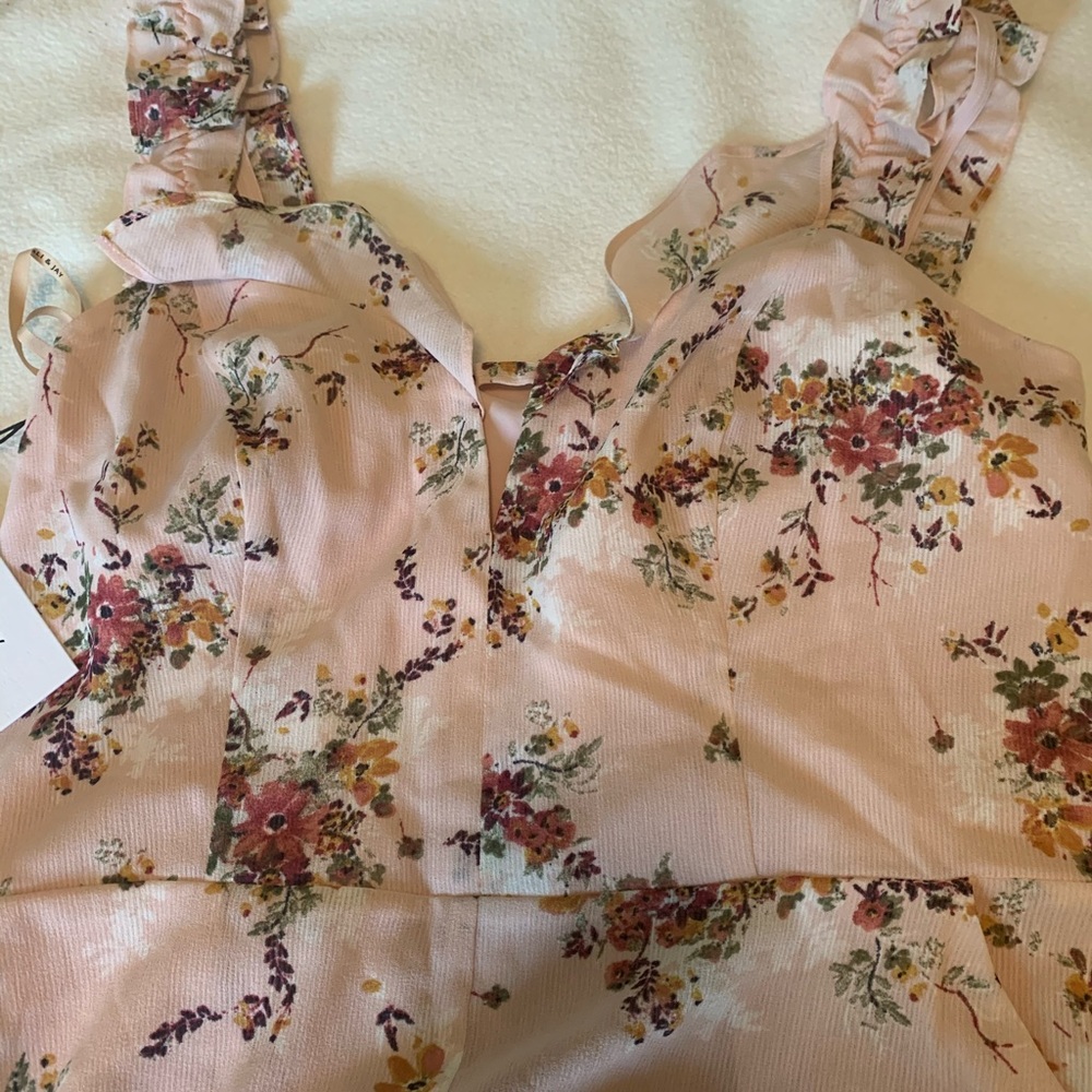 Gorgeous Ali & Jay dress WITH POCKETS!